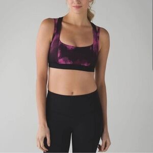 Lululemon 6 pink/black tie dye racerback Removable pad activewear sport bra